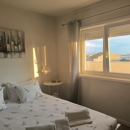 Апартаменти Harbour Views Penthouse Повуа-де-Варзін Номер фото