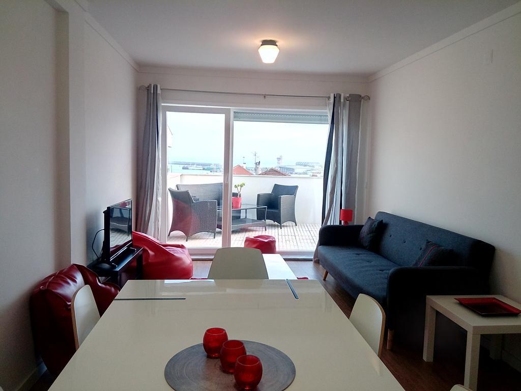 Апартаменти Harbour Views Penthouse Повуа-де-Варзін Екстер'єр фото